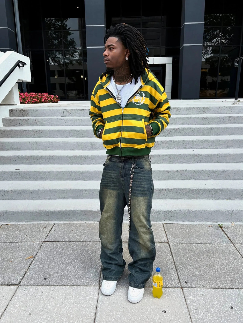 STRIPED CREST ZIP HOODIE