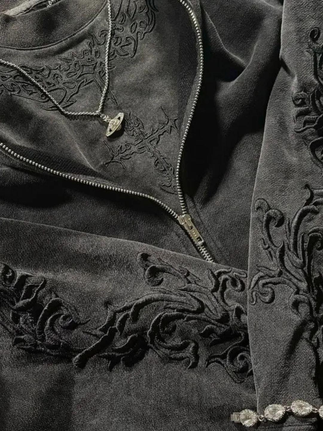 TRIBAL EMBROIDERED ZIP HOODIE