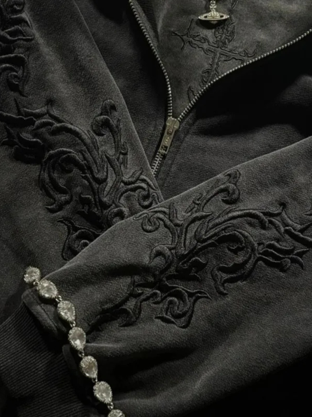 TRIBAL EMBROIDERED ZIP HOODIE