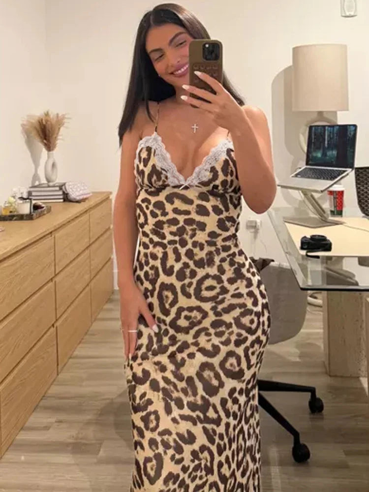 DOTTED LANE DRESS