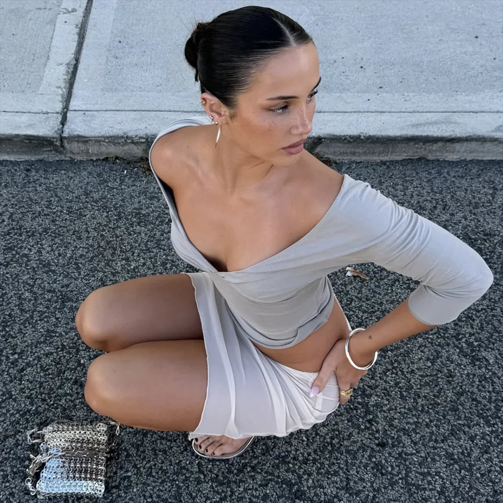 COCO V-NECK TOP