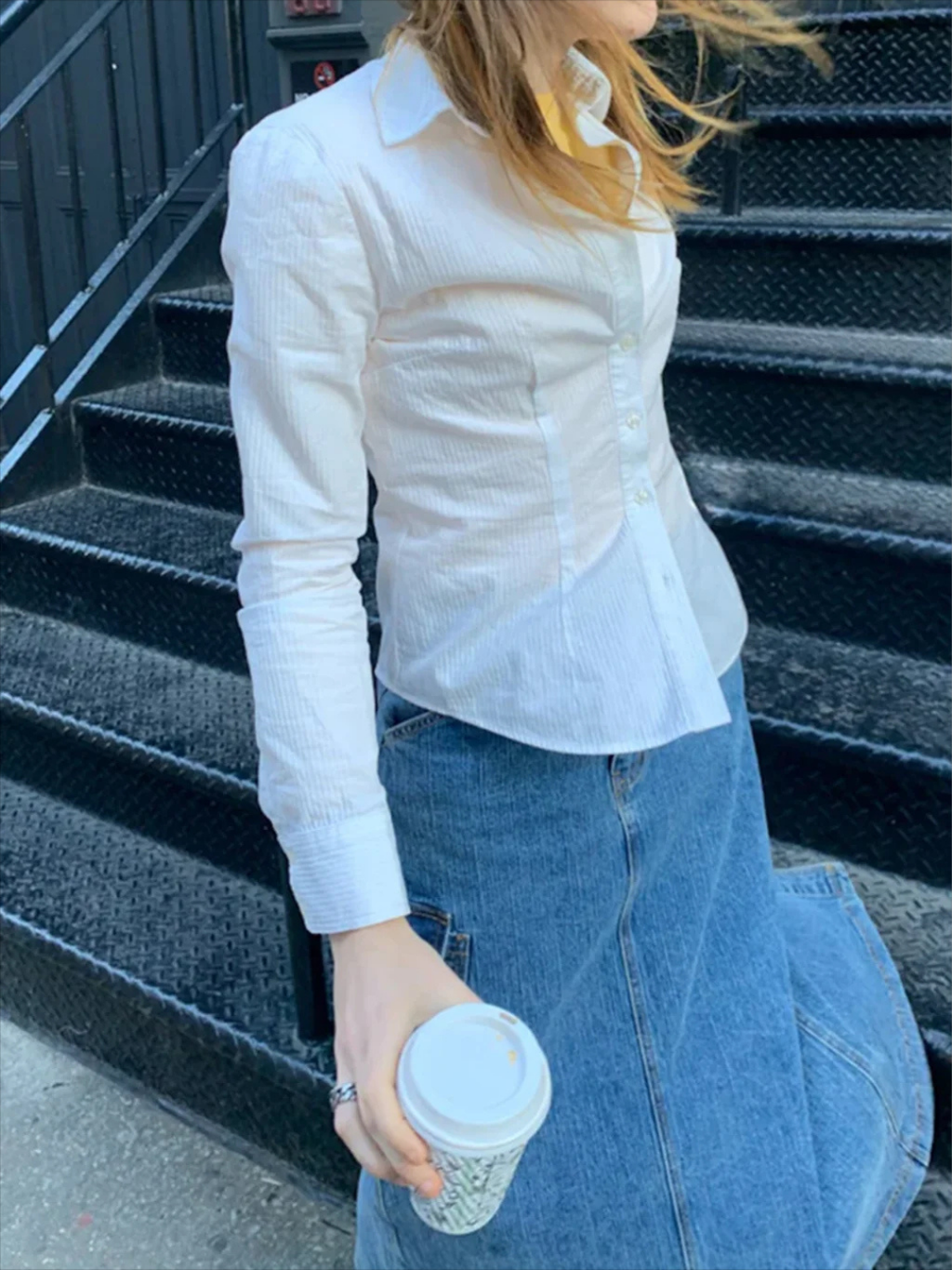 LANA FITTED BUTTON-UP SHIRT