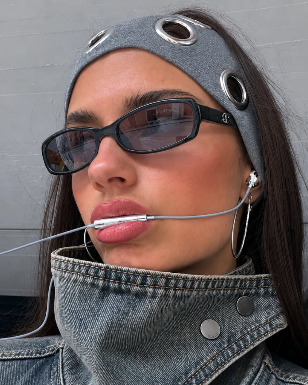 WIRED CHROME EARBUDS