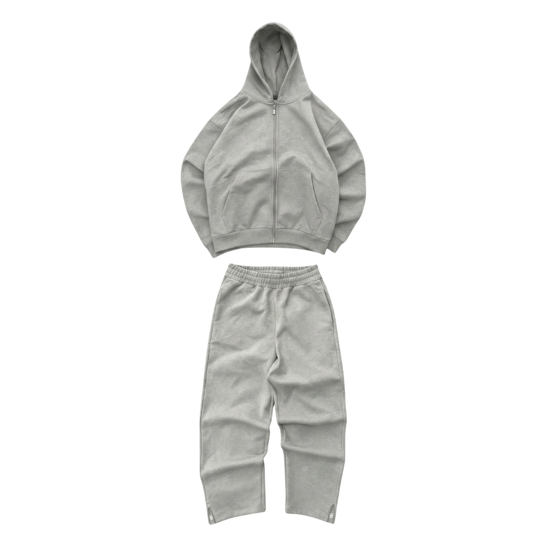 ESSENTIAL PREMIUM TRACKSUIT