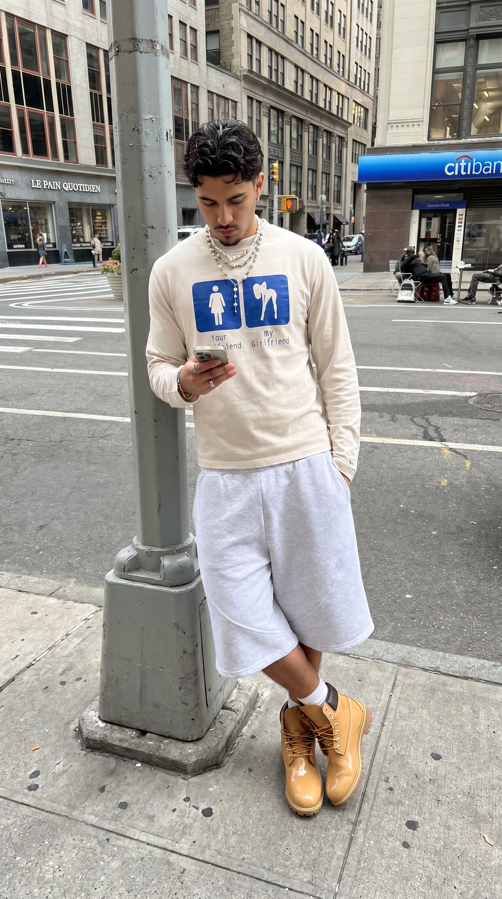 MY TYPE LONGSLEEVE