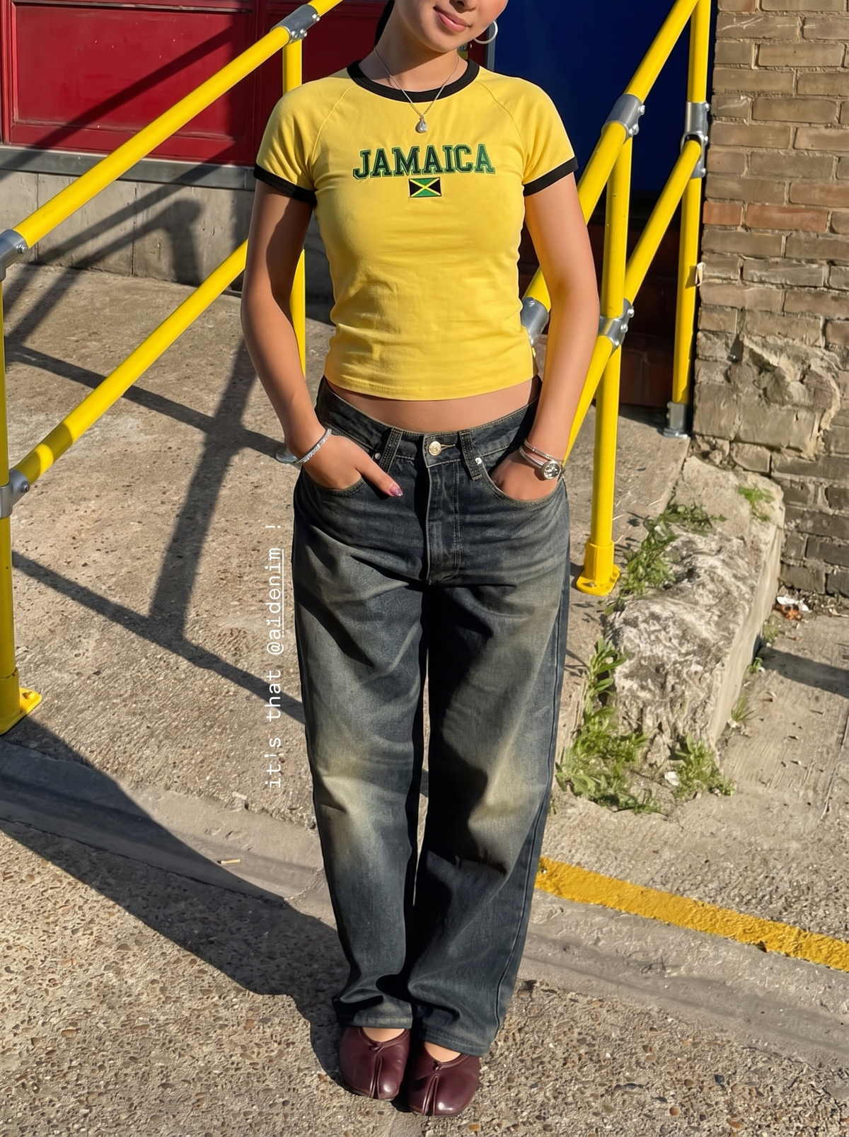 JAMAICA CROP TEE
