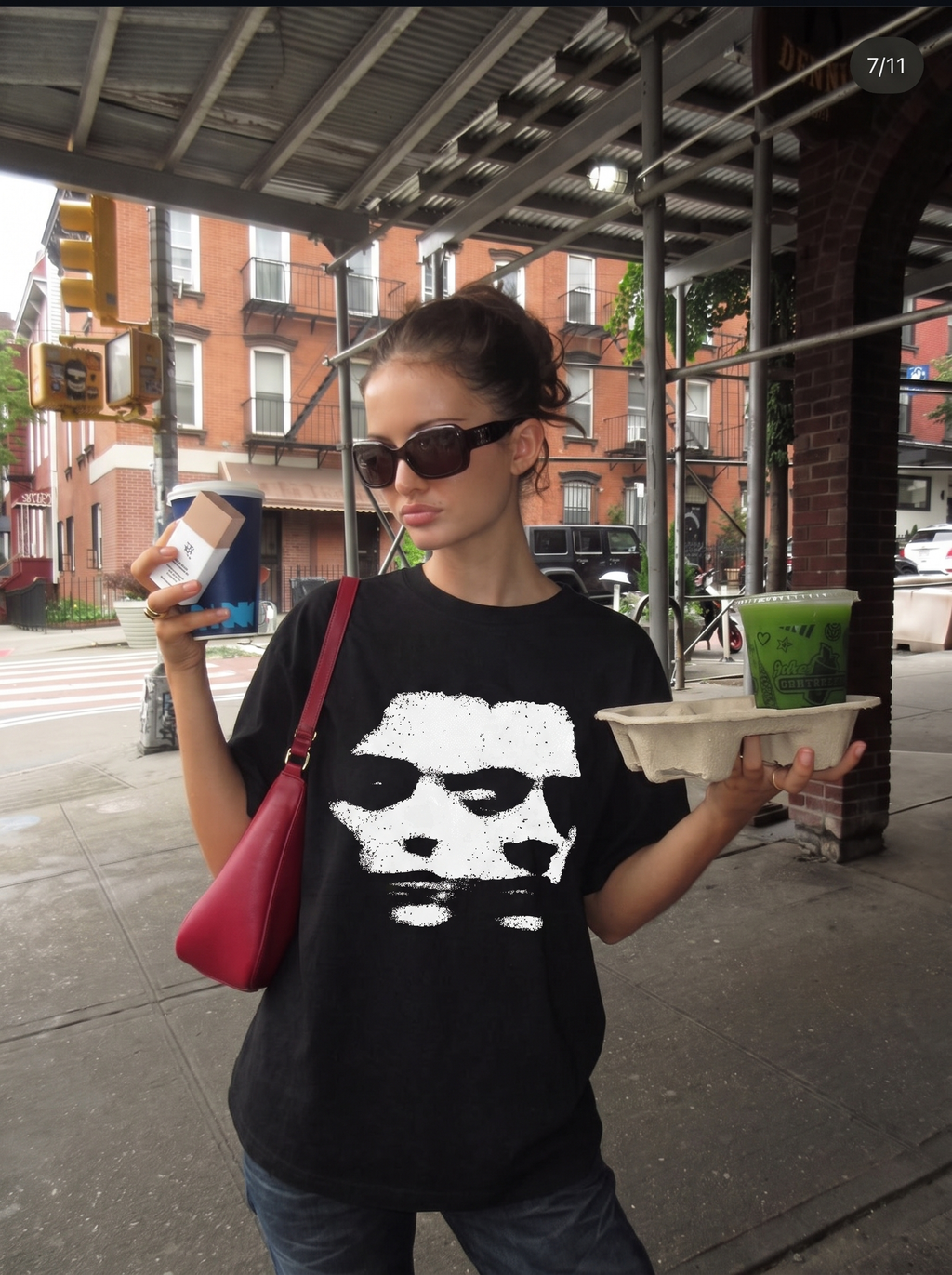 2 FACES TEE