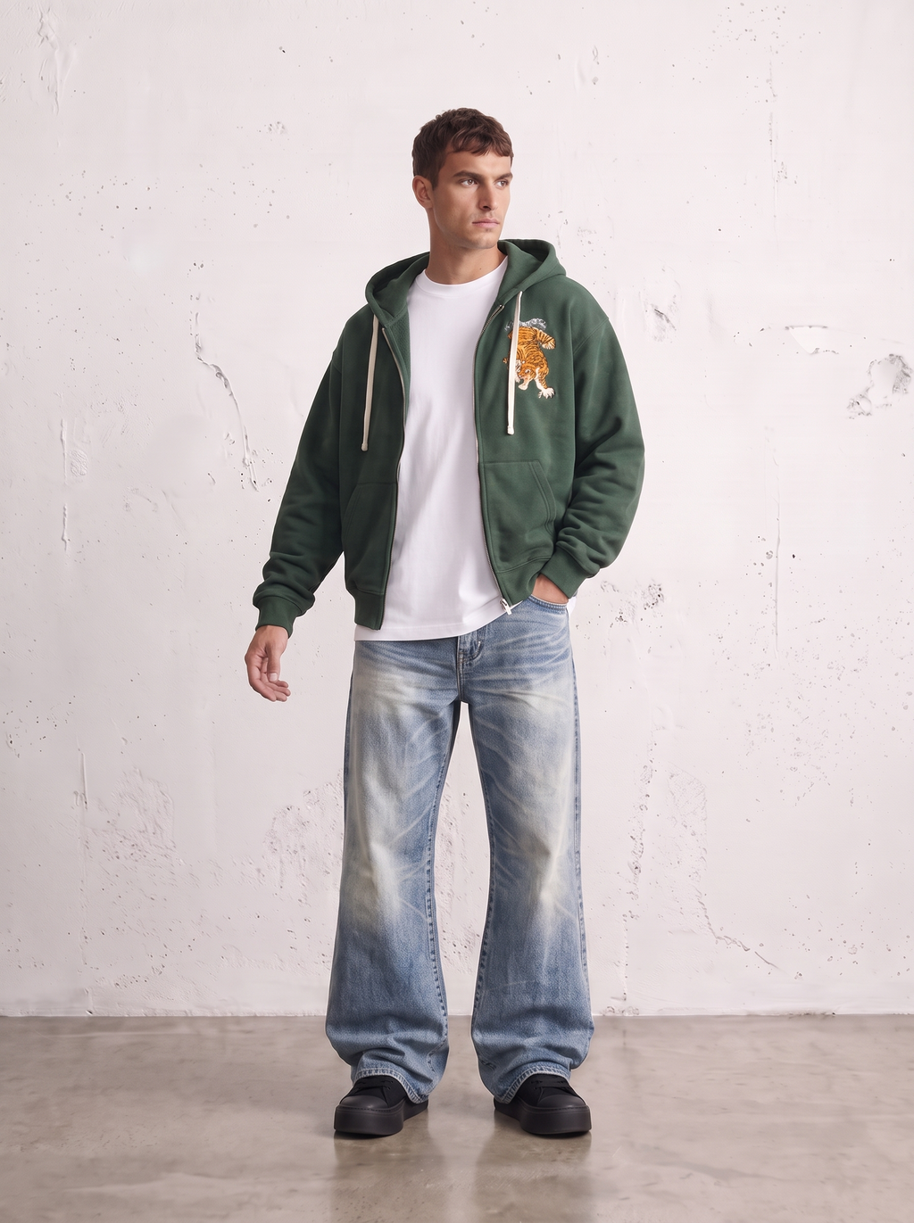 TIGER EMBROIDERED ZIP HOODIE
