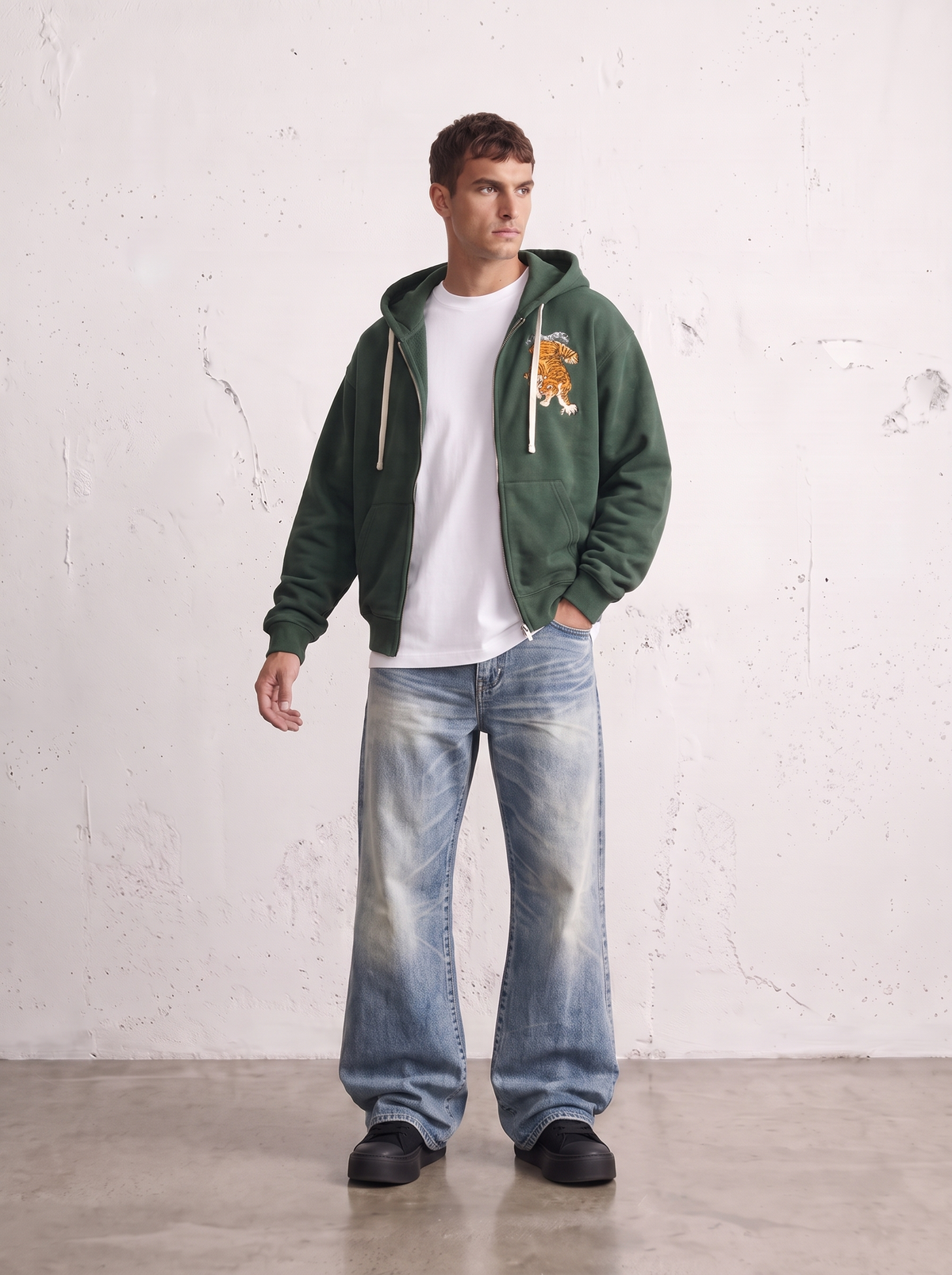 TIGER EMBROIDERED ZIP HOODIE